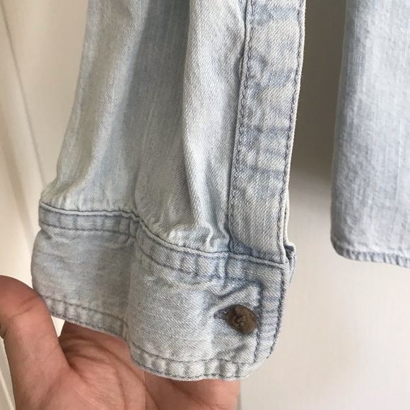 Chambray Double Pocket Button Down - Picture 5 of 5